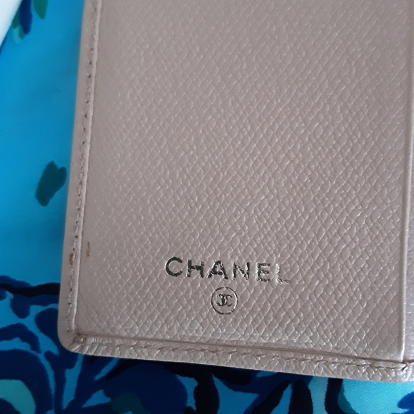 Chanel CC bilfold small wallet - Picture 4 of 9